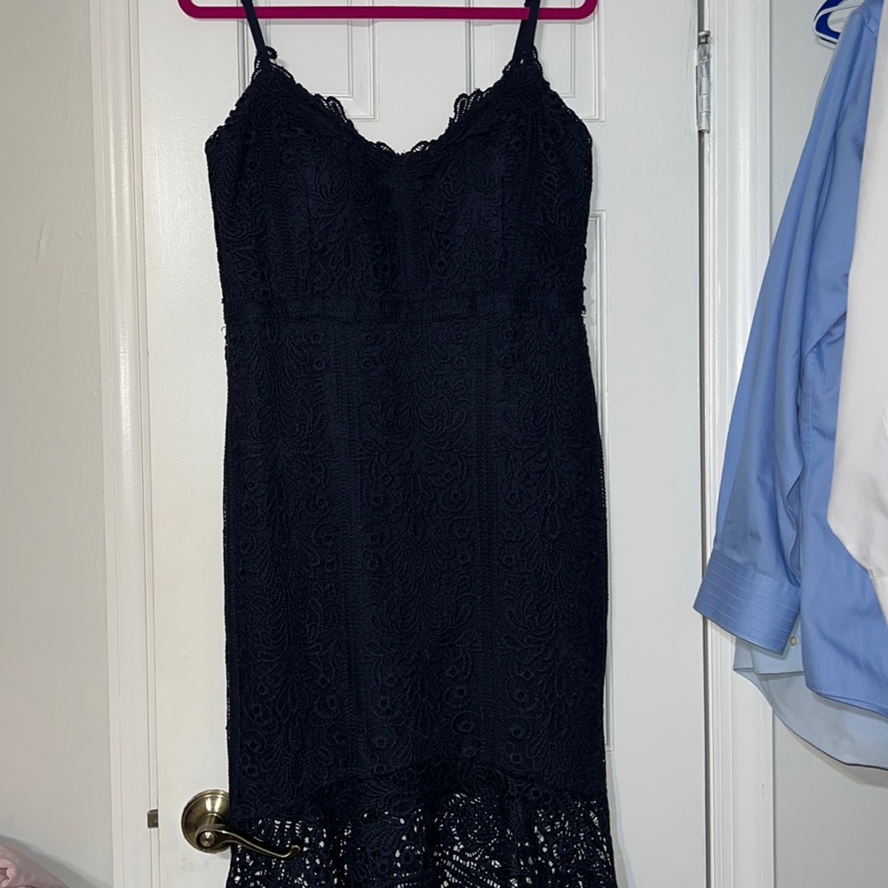 Guess lace dress
